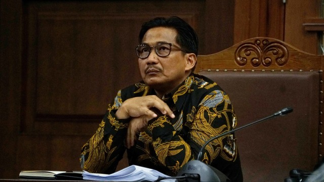 Anggota DPR Komisi VI nonaktif Bowo Sidik Pangarso menjalani sidang kasus suap dan gratifikasi di Pengadilan Tipikor Jakarta, Rabu (21/8). Foto: Irfan Adi Saputra/kumparan