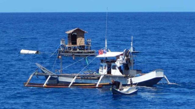 KKP menangkap kapal pencuri ikan dari Filipina. Foto: Dok. KKP