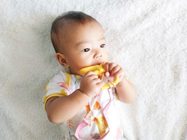 ange banana teether