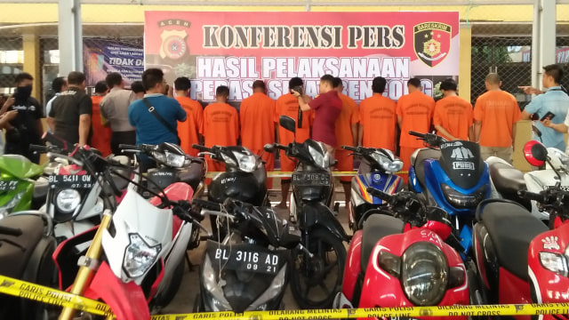 Polresta Banda Aceh menggelar konferensi terkait hasil pelaksanaan operasi sikat rencong 2019 di Mapolresta Banda Aceh, Kamis (22/8). Foto: Husaini/acehkini