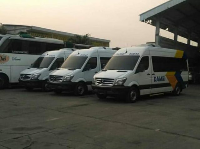 Tiga Bus Sprinter yang akan didatangkan ke Lampung | Foto : Elpohan