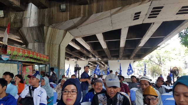 Acara Milad PAN Ke-21 digelar di kolong Tol
