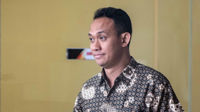 KPK Panggil Direktur Angkasa Pura Propertindo, Wisnu Raharjo (72005)