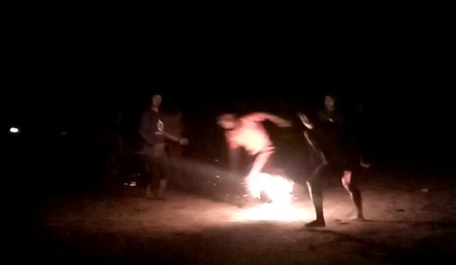 Sepakbola Api di Desa Kalikangkung, Kecamatan Pangkah, Kabupaten Tegal.