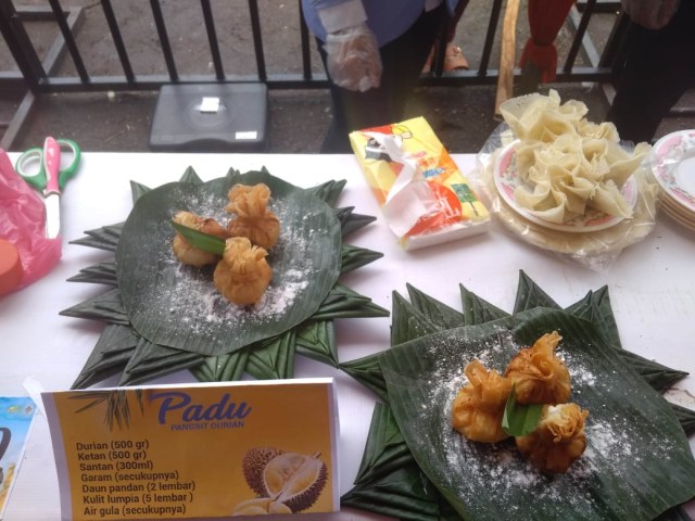 Menu "Padu" Pangsit Durian hasil kreasi pangan berbahan durian. Foto: Lidya/Hi!Pontianak