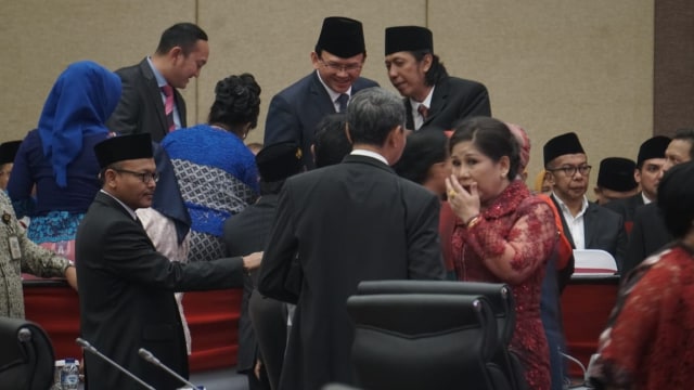 Mantan gubernur DKI Jakarta Basuki Thahja Purnama di Gedung DPRD DKI