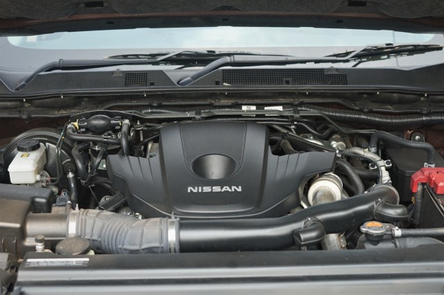 Nissan Terra 4x2