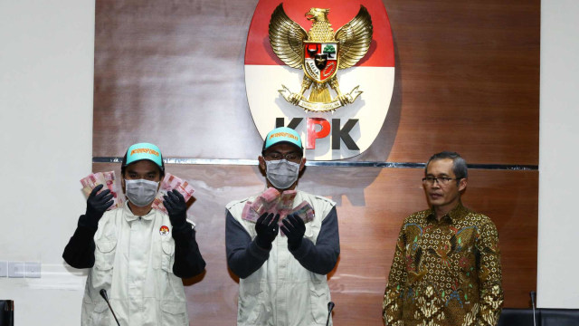 Sepak Terjang Jaksa Makelar (103997)