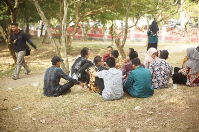 Suasana mahasiswa baru saat berdiskusi bersama, Rabu (28/8) | Foto : Dimas Prasetyo/ Lampung Geh