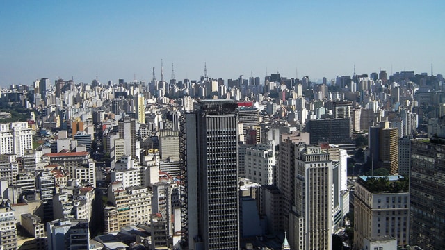 Foto: Kota Sao Paulo di Brazil yang indah tanpa ada iklan-iklan luar ruangan