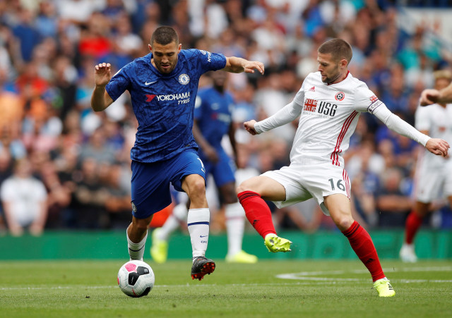 Aksi Mateo Kovacic (kiri) saat melawan Sheffield United. Foto: Action Images via Reuters/Paul Childs