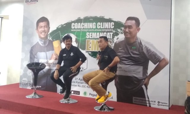 Indra Sjafri saat menyampaikan coaching clinic di Denpasar (kanalbali/KR13)
