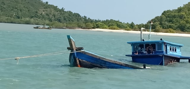 KM. Nurbaila tenggelam di Perairan Moro