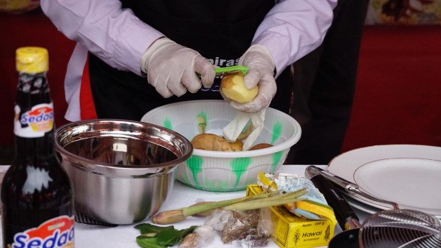 Cooking Challenge Mengolah Kentang Tosari. Foto: Safira Maharani/kumparan