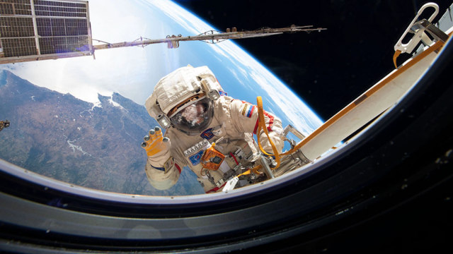 Kosmonaut Rusia. Foto: NASA/Roscosmos