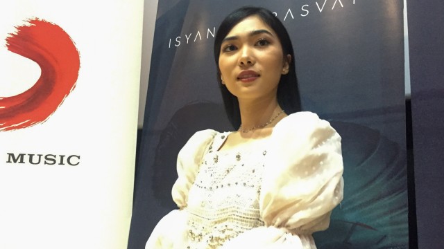 Isyana Sarasvati ditemui saat merilis single ‘Untuk Hati yang Terluka’ Foto: Sarah Yulianti Purnama/kumparan