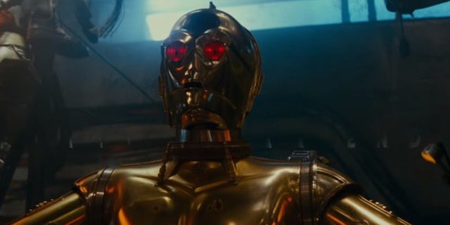 Mata merah C-3PO yang menjadi pembicaraan (Foto: Disney)