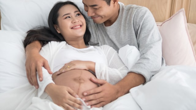 ibu hamil dan suami Foto: Shutterstock
