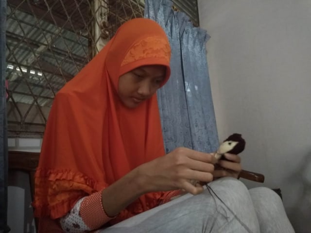 Image result for wanita tertinggi di kalimantan