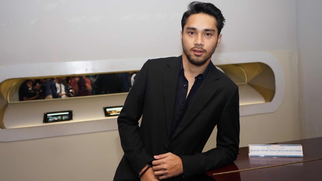 Achmad Megantara Ungkap Alasan Mantap Menikah dengan Asri Faradila (6231)