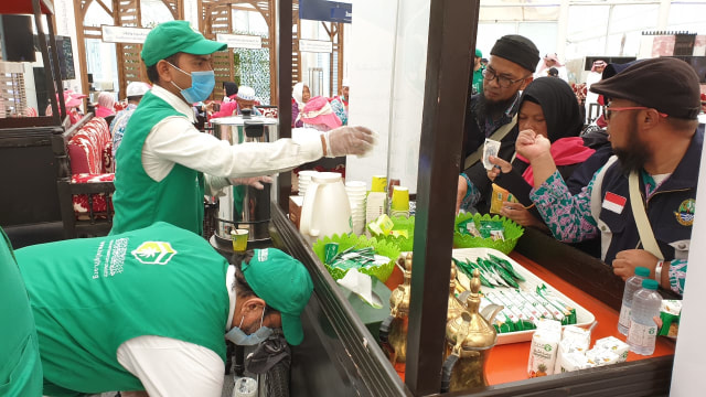 Jemaah Haji Indonesia Mulai Nikmati Fasilitas Eyab di Bandara Madinah (49856)