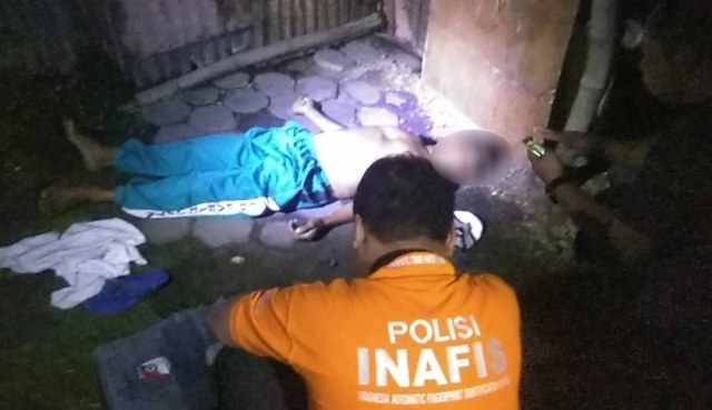 Tim Inafis datang ke penemuan mayat di Mojokerto