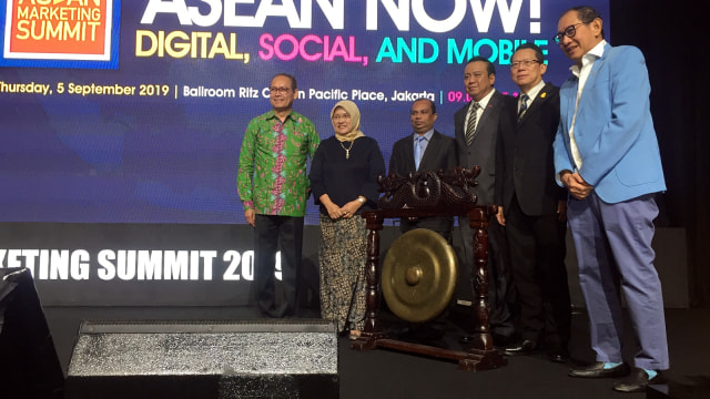 Pembukaan The 5th ASEAN Marketing Summit ASEAN NOW! Digital, Social and Mobile di Ballroom Ritz Carlton Pacific Place, Jakarta, Kamis (5/9). Foto: Selfy Sandra Momongan/kumparan