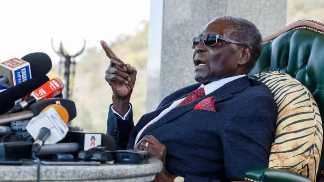 Robert Mugabe. Foto: AFP/Jekesai NJIKIZANA