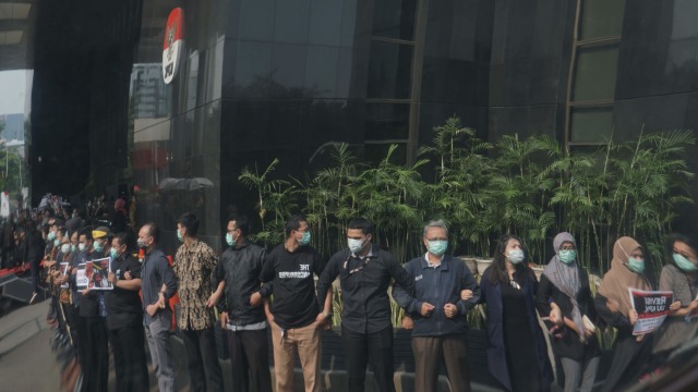Aksi pegawai KPK menolak revisi UU KPK dan capim bermasalah di Gedung KPK, Jakarta, Jumat (6/9). Foto: Helmi Afandi Abdullah/kumparan