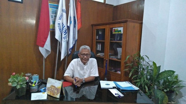 Kepala SMK Widyaga Malang, Mawan Suliyadi, ketika ditemui tugumalang.id Jumat (6/9/2019) (Foto: Rezza Doa/Tugu Malang)﻿