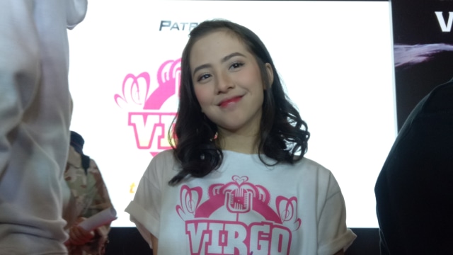 Zara JKT48 menghadiri konferensi pers film 'Patriot Taruna: Virgo and The Sparklings' di FX Sudirman, Jakarta Pusat.  Foto: D.N Mustika Sari/kumparan 