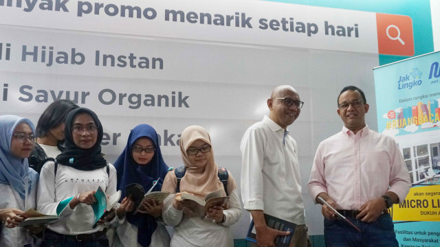 Anies Hadirkan Buku di Stasiun MRT, Bisa Dipinjam Saat Perjalanan (286652)