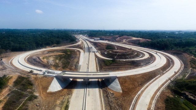 Jalan Tol Balikpapan-Samarinda, Kalimantan. Foto: Dok. Jasa Marga