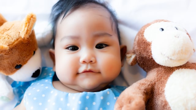 ilustrasi bayi alami alergi akibat boneka Foto: Shutterstock