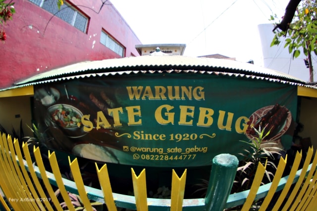 Warung Sate Gebug sejak tahun 1920. (Foto: Fery Arifian)