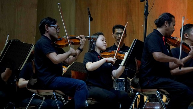 Foto Anies Dan Susi Hadiri Konser Akbar Monas 2019 