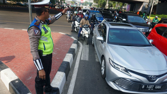 Ada Rekayasa Lalu Lintas Cegah Macet, Efek Belum Berlaku Ganjil Genap Jakarta (118923)