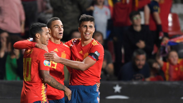 Robert Moreno Dedikasikan Kemenangan Spanyol untuk Luis Enrique (64144)