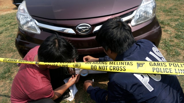 Foto: Aulia Kesuma Peragakan Saat Minta Suami dan Anak Tiri Dibakar (231075)