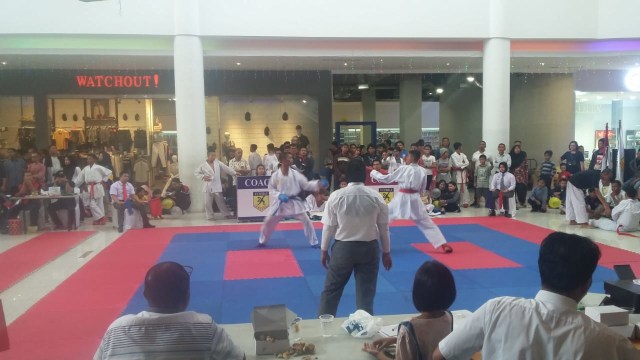 Pertandingan Karatedo di Tanjungpinang. Foto : kepripedia