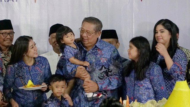 Foto: SBY Gelar Malam Kontemplasi di Puri Cikeas (27875)