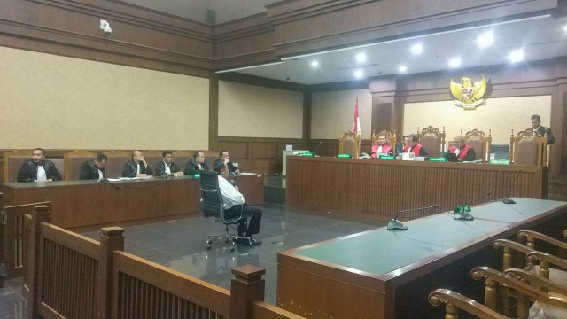 Sidang dakwaan Habil Marati di Pengadilan Negeri Jakarta Pusat ditunda. Foto: Adhim Mugni Mubaroq/kumparan