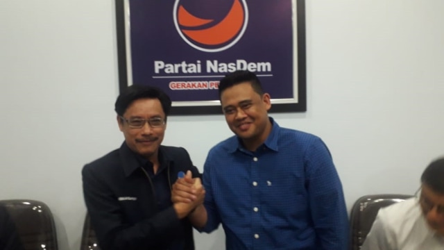 Bobby dan Iskandar ST saat bertemu di Sekretariat Nasdem. Foto: Dok. Istimewa