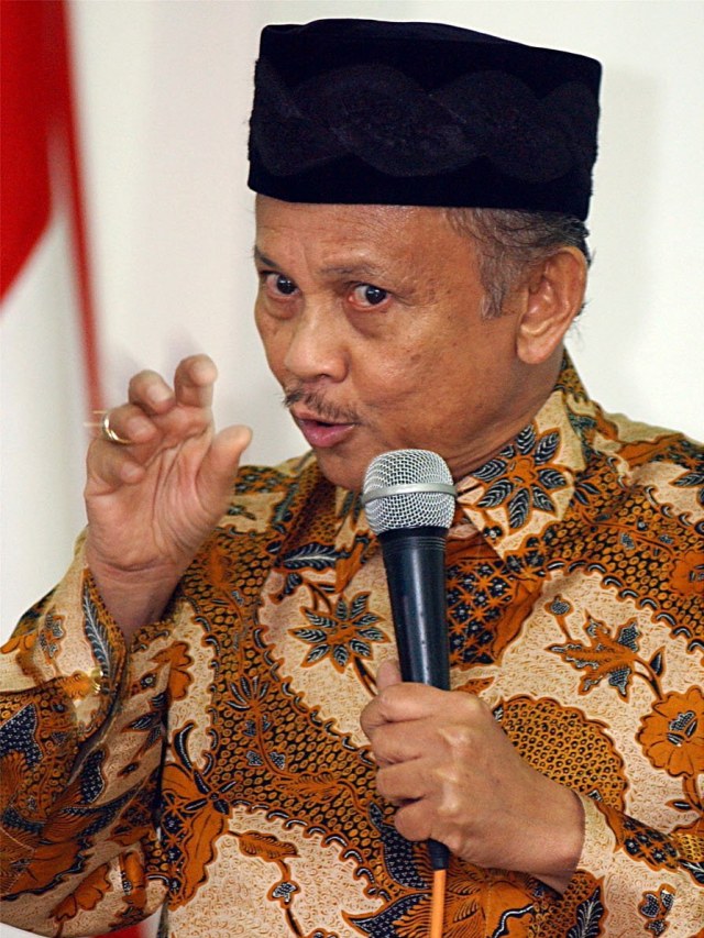 BJ Habibie Dan Lahirnya Kebangkitan Cendekiawan Muslim Indonesia ...