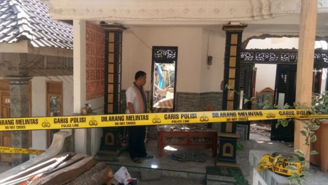 Rumah korban di Pasuruan hancur akibat ledakan bondet