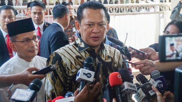 Bambang Soesatyo tiba di kediaman almarhum BJ Habibie. Foto: Irfan Adi Saputra/kumparan