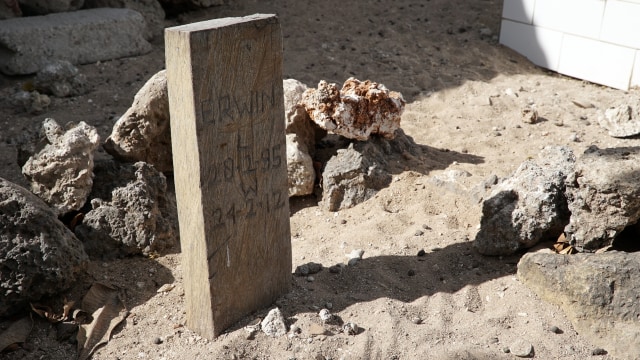 LIPSUS, NTT Korban Penjara, Makam Erwin Prayoga, meninggal tak lama setelah bebas dari penjara Australia