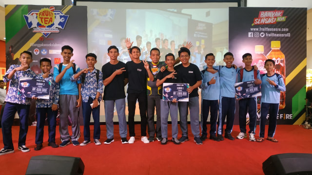 com-Fruit Tea Youth National E-Sports Championship 2019 regional Padang. Foto: Dok. Fruit Tea