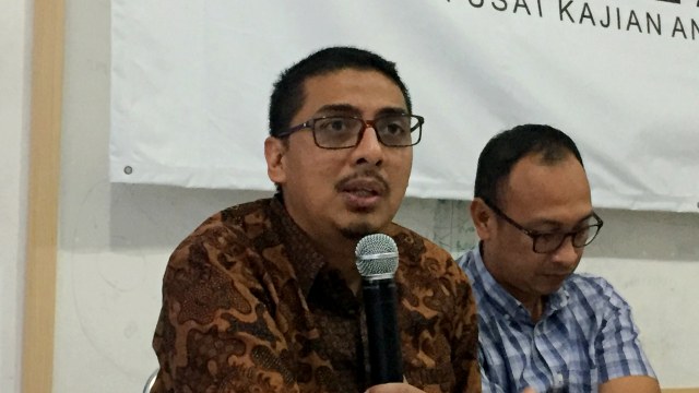 Ketua Pusat Kajian Anti Korupsi (PUKAT) UGM, Zainal Arifin Mochtar. Foto: Arfiansyah Panji Purnandaru/kumparan