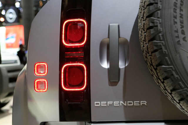 Land Rover Defender 2020 Resmi Diperkenalkan, Simak Ubahannya (3544)